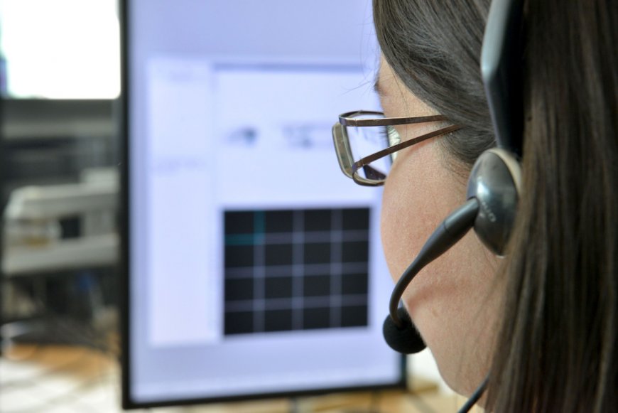 Remote customer service jobs: What they pay & how to get one