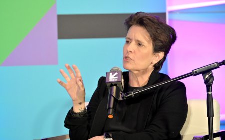 Kara Swisher calls out urgent need for AI guardrails