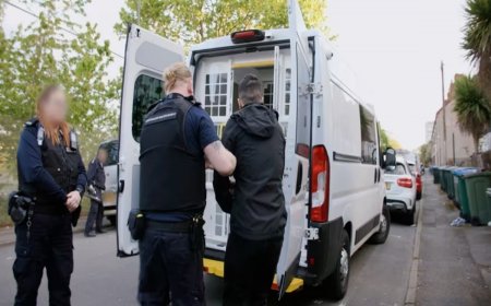 ‘Have No Right To Be Here’: UK Begins Detaining Migrants Set To Be Deported To Rwanda