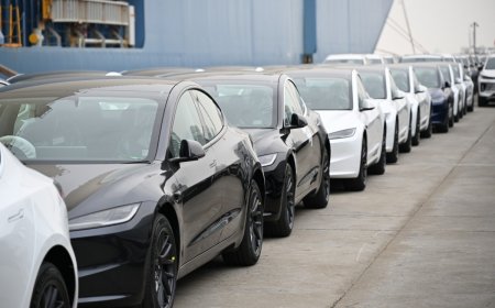 Tesla secretly makes a major change to its job postings