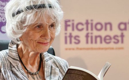 Who Is Alice Munro, Nobel Prize Winner In Literature In 2013 And Canadian Author Who Passed Away At 92