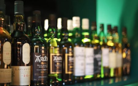 Liquor Prices To Burn Hole In Tipplers’ Pockets in Haryana As Govt Approves New Excise Policy