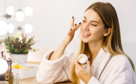 Summer Skincare: What is Kojic Acid? All You Need to Know About This Fungi-Based Routine