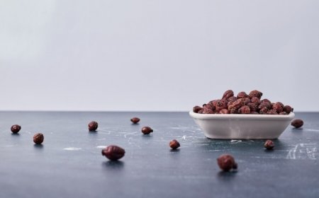 Weight Loss Drink: Why Sipping on Raisin Water on a Summer Morning Can Help Reduce Fat