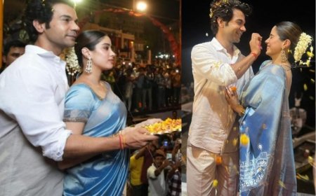 Janhvi Kapoor in a Traditional Blue Silk Saree Performs Ganga Aarti at Varanasi Ghat But Takes Our Breath Away in Gajra – See Pics