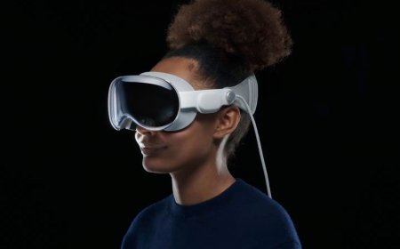 Delhi Surgeon Uses Apple Vision Pro In A Live Bariatric Surgery For The First Time Ever, Operation Lasted For 40 Minutes