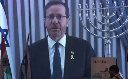 On National Day, Israel Prez Isaac Herzog Commends PM Modi’s Support After Hamas Attacks