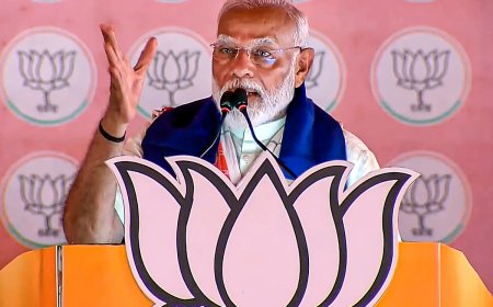 PM Modi Says Surname Doesn’t Matter in India, Will Provide Right Business Environment For Startups