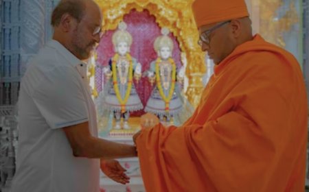Rajinikanth Seeks Blessings at Abu Dhabi Temple After Receiving Prestigious Golden Visa From UAE Govt – Watch