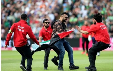 ENG Vs PAK, 2nd T20I: Pitch Invader With Palestine Flag Breaches Security At Edgbaston – WATCH VIDEO