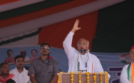 Modi Govt Is Architect Of Destabilizing Democratic State Governments: Mallikarjun Kharge