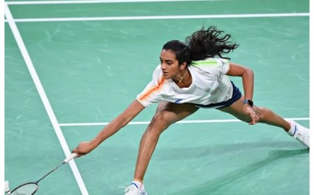 Singapore Open: PV Sindhu Stunned by Carolina Marin in Thriller Game