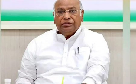 Politics, Religion Should Never Be Brought Together: Mallikarjun Kharge on PM Modi’s Meditation in Kanyakumari