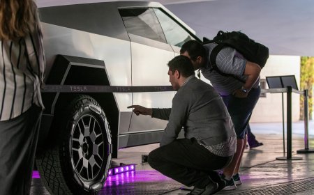 This YouTuber used science to make Cybertrucks look a little more obnoxious