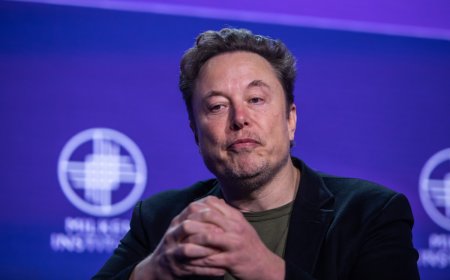 Tesla analyst offers blunt warning on Elon Musk pay package vote