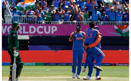 Azhar Mahmood Criticizes Pakistan’s Poor Timing of Shot Selection in Batting Collapse Against India