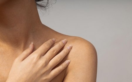 Skin Cancer Symptoms: Red Patches, Itchiness And 5 Other Major Signs to be Aware of