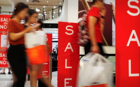 Struggling national retailer closing more stores