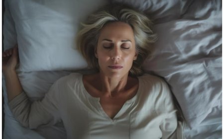 How Menopause May Cause Sleep Deprivation? 5 Tips to Have a Restful Night