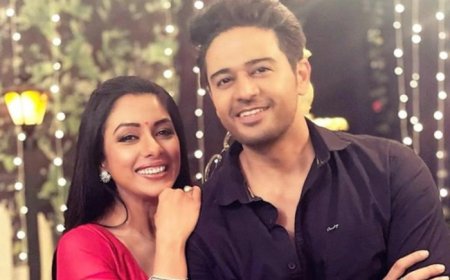 Anupamaa Fame Rupali Ganguly Shuts Down Troll Accusing Her of ‘Downgrading’ Gaurav Khanna’s Wife Akanksha Chamola