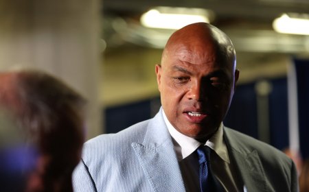 Charles Barkley announces retirement, but people don't believe him