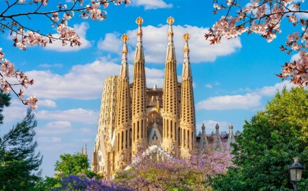 A popular tourist destination to bar all Airbnbs by 2028