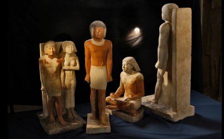 Ancient Egyptian scribes’ work left its mark on their skeletons