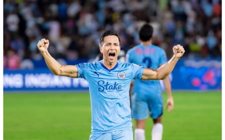 Lallianzuala Chhangte Signs Contract Extension With Mumbai City