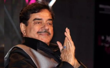 Shatrughan Sinha Hospitalised After Tripping on Carpet, Friend Pahlaj Nihalani Shares Health Update