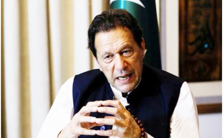 Pakistan’s Imran Khan, Other Party Leaders Acquitted In ECP Protest Case