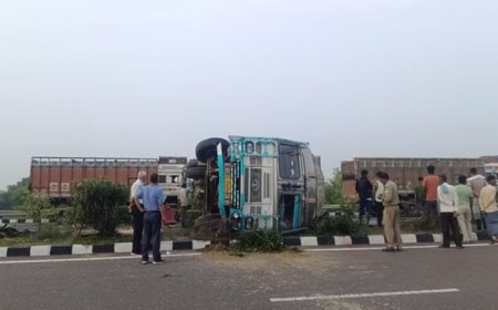 18 Dead After Bihar-Delhi Sleeper Bus Collides With Milk Tanker On Agra-Lucknow Expressway, CM Adityanath Reacts