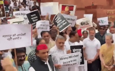 INDIA Bloc Leaders Protest Against ‘Discriminatory’ Union Budget, Demand Equal Treatment To All States