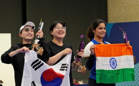 Manu Bhaker Says ‘I Was Just Thinking About Bhagavad Gita’ After Winning Paris Olympics 2024 Shooting Bronze