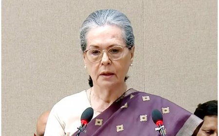 Sonia Gandhi Motivates Party Leaders For Upcoming Polls, Says ‘Mahaul In Our Favour, Don’t Be Over Confident’