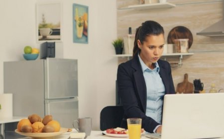 Having a Desk Job? 5 Effective Habits to Lose Weight and Stay on Track