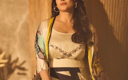 Kajol’s Fashion Formula: 5 Key Elements for Stylish Women at 50