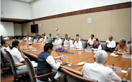 Bangladesh Crisis LIVE: Rahul Gandhi Questions If Any ‘Foreign Hand’ Involved In Turmoil