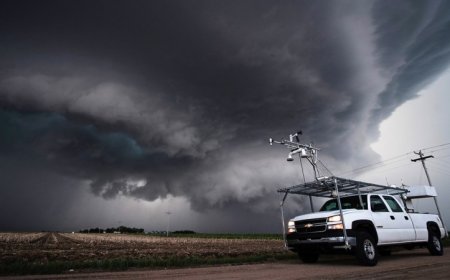 Squall line tornadoes are sneaky, dangerous and difficult to forecast