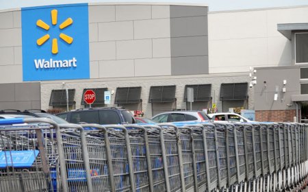 Walmart is selling a 'stylish' $70 floor lamp for just $35 that shoppers say 'adds a touch of elegance'