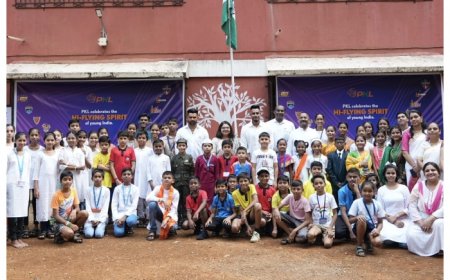 Pardeep Narwal And Maninder Singh Celebrate Independence Day With Flag Hoisting Ceremony Before PKL 2024 Auction