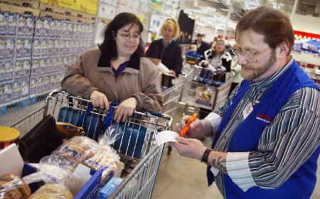Here's how Costco gets members to spend more money