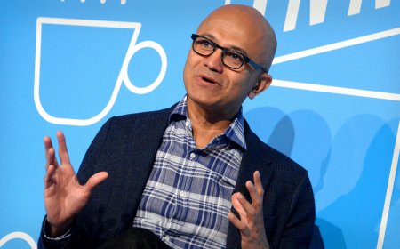 Analyst revisits Microsoft stock price target after AI reporting change