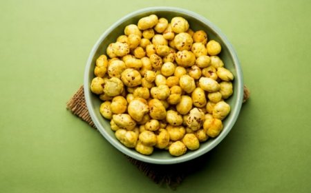 Weight Loss With Makhana Chaat: 5 Reasons to Add This Tasty Snack To Drop Kilos