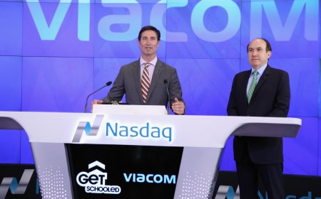 New Starbucks CEO Brian Niccol's net worth & compensation package