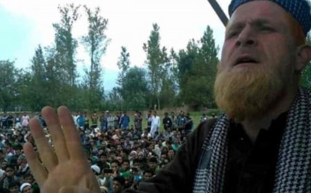 Who is Sarjan Barkati? Jailed Cleric Who Orchestrated Protests Over Burhan Wani Killing To Challenge Omar Abdullah In Kashmir Polls