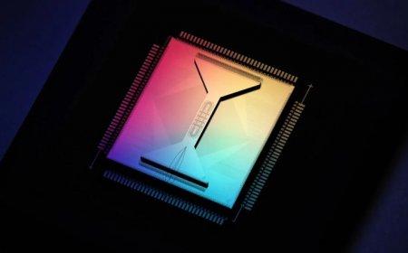 A quantum computer corrected its own errors, improving its calculations 