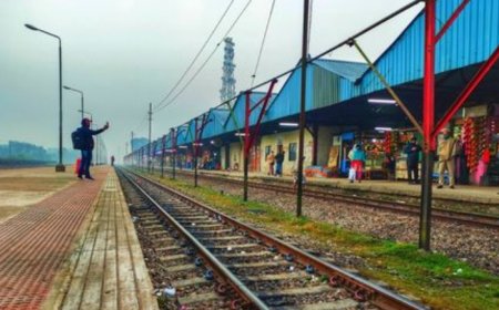 This Railway station in India requires passport and visa for platform access, it is located in…