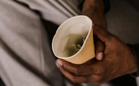 Meet the world’s richest beggar, a millionaire who owns 2 BHK flat in Mumbai’s Parel, his net worth is…