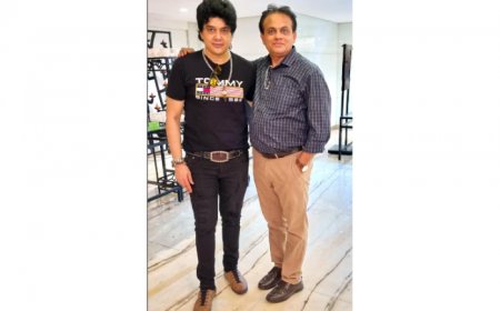 This actor became a superstar at 15, made debut with Karisma Kapoor, one accident destroyed his career, quit acting forever, he is now…