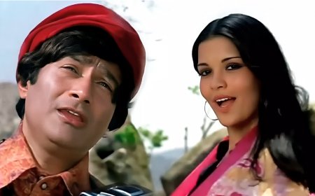 This man worked as clerk for Rs 65, became superstar, romanced Zeenat Aman, never worked with Amitabh Bachchan